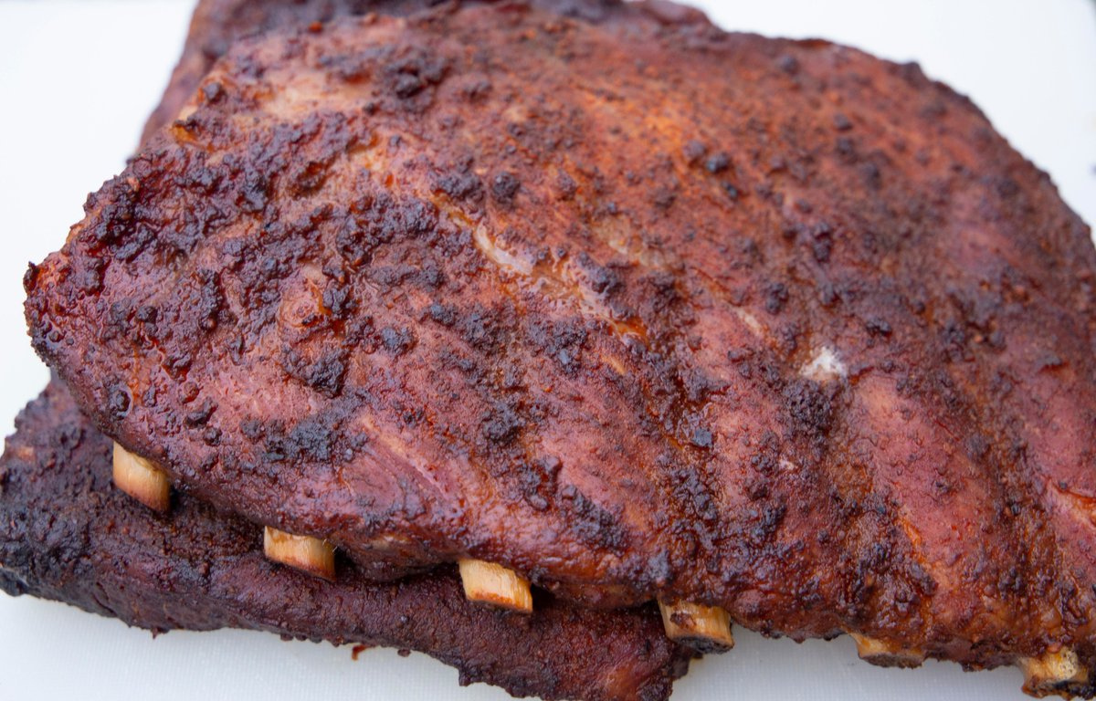 thesavvysmoker's tweet image. Spare ribs smoked with @thesavvysmoker 's "Sweet P" Pecan Rub

#bbq #smokesesh #sweetp #pecanrub