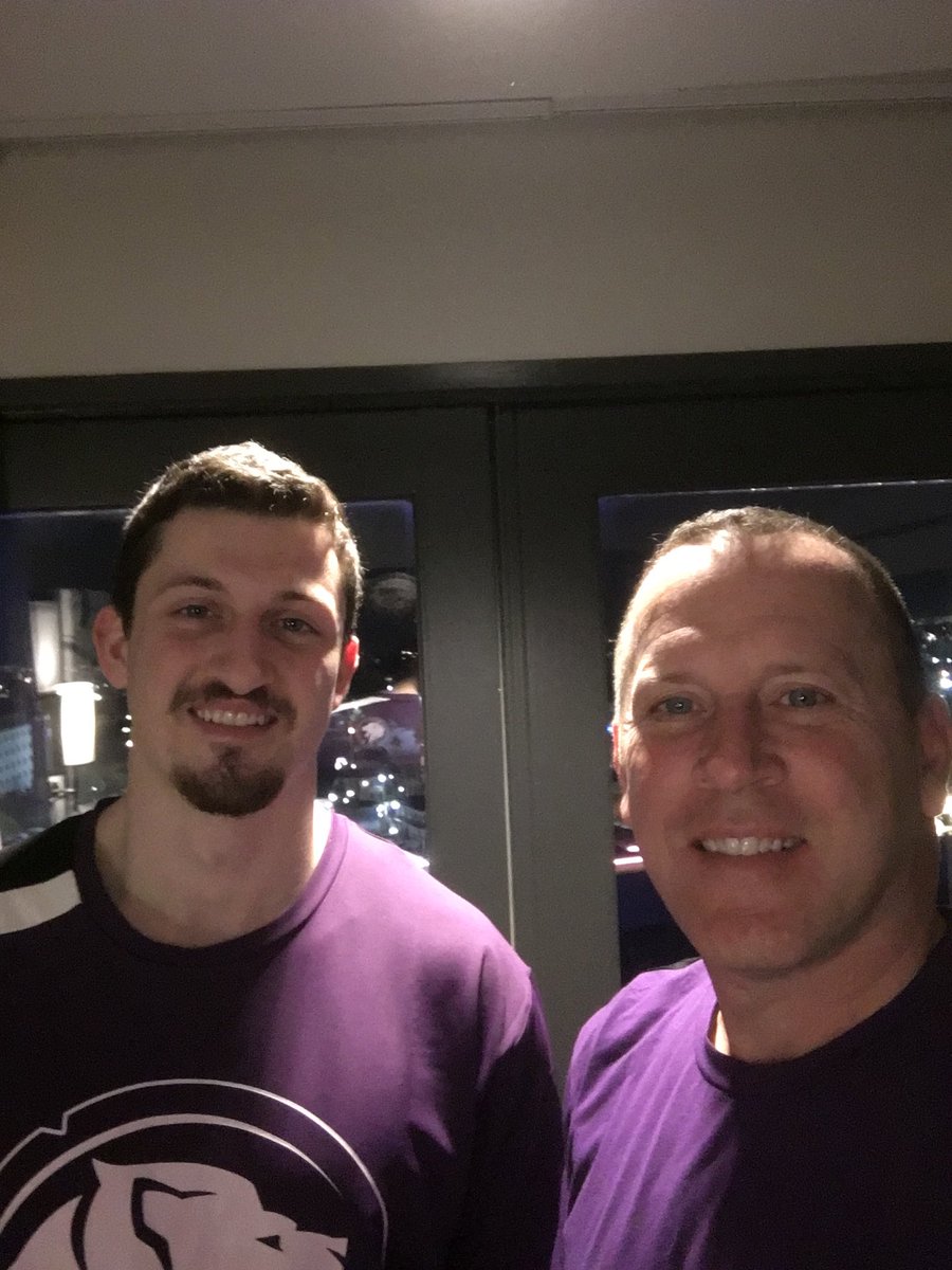 KeithBroderick1's tweet photo. Vegas baby. Let’s go  ⁦@Far_OW⁩ @GLALegion⁩ https://t.co/Ycv9sUI3S6