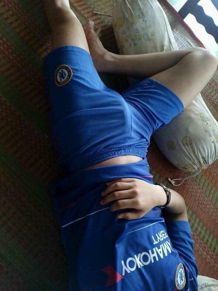 ធុញណាស់😣ដឹងទៅណាទេ