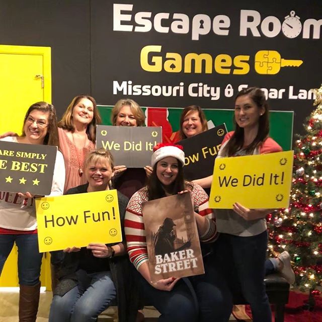 I had so much fun at our Dickinson Christmas party! My team escaped the room with 50 seconds to spare and had a blast doing it! #redG #lunch #basicallydetectives https://ift.tt/2Bu8GHR
