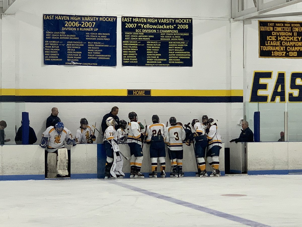 Hockey: East Haven defeats Woodstock Academy 3-0. EH Shutout by Hamilton, Goals by Giglietti, Benni &amp; Hanson. <a href="/EHVarsityHockey/">EHVH</a> @GameTimeCT <a href="/ciacsports/">CIAC Sports</a> <a href="/CTHSHockey/">CTHSHockey</a> <a href="/SportsTeam8/">WTNH Sports Team 8</a>