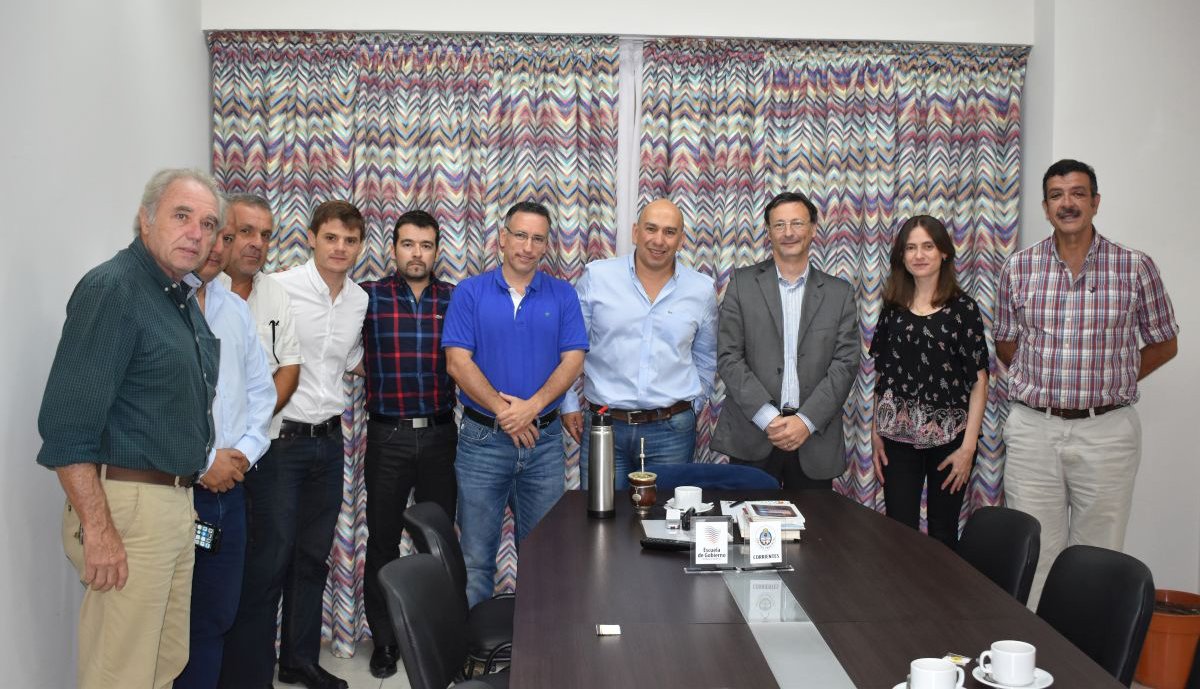 firma de Convenio entre la Escuela de Gobierno de Corrientes y el Polo IT Corrientes. 💪Te contamos más aquí 👉 goo.gl/1Jj3Xf