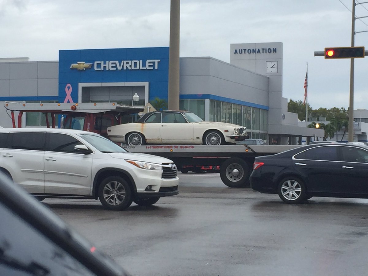 cudak888's tweet image. Draguar 2-door. Needs to be a thing. Just saying. #becauseroadkill