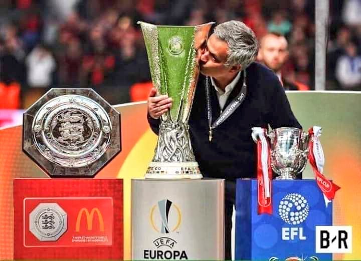qayyumdaniel_'s tweet photo. Thank you for everything #JoseMourinho ✨✨✨

#MUFC #GGMU https://t.co/9Zf2ZttRNG