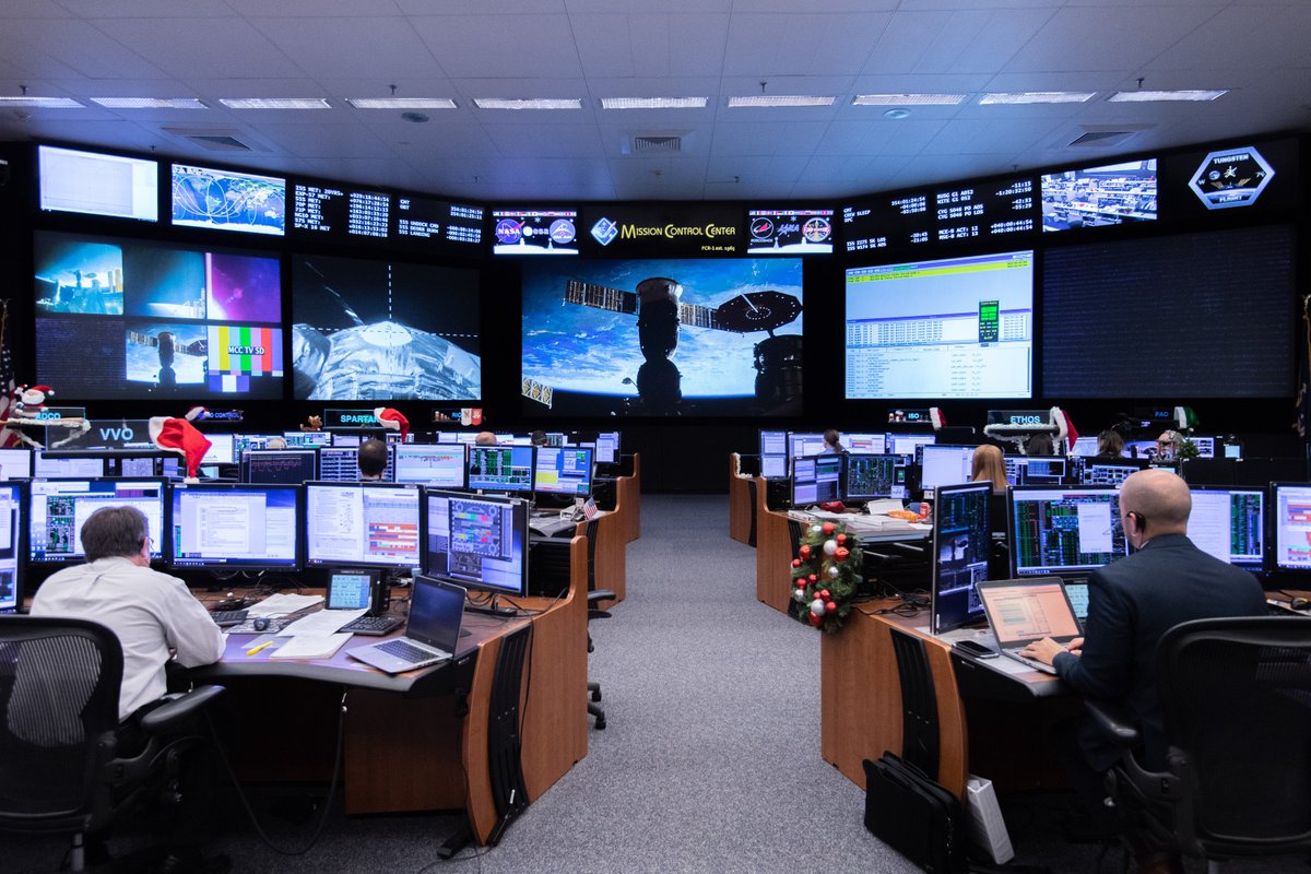 Гвиана космодром куру. Астана байконур. Космический центр в казахстане. Центр космических полетов рк. Космический центр в казахстане.