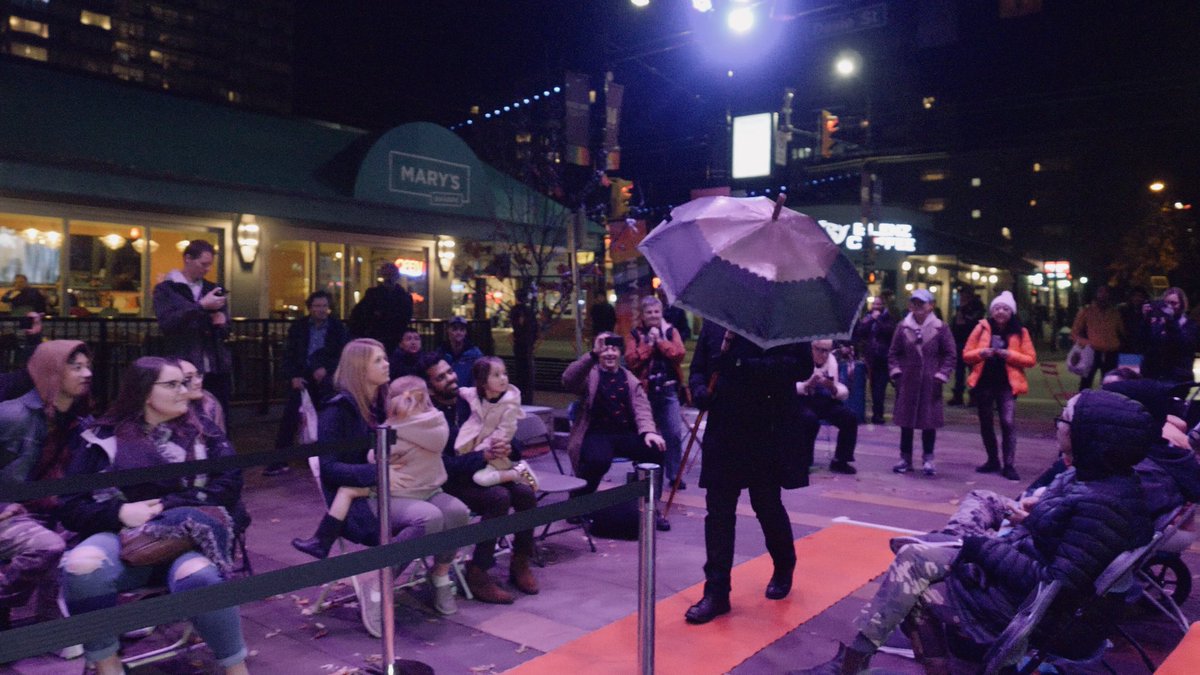 SingleLineCO's tweet image. #VancouverUmbrellaFashionShow bliss at @jimdevaplaza — Vancouver’s only event GUARANTEED not to get cancelled due to rain ☔️ !
@WestEndBIA @CityofVancouver