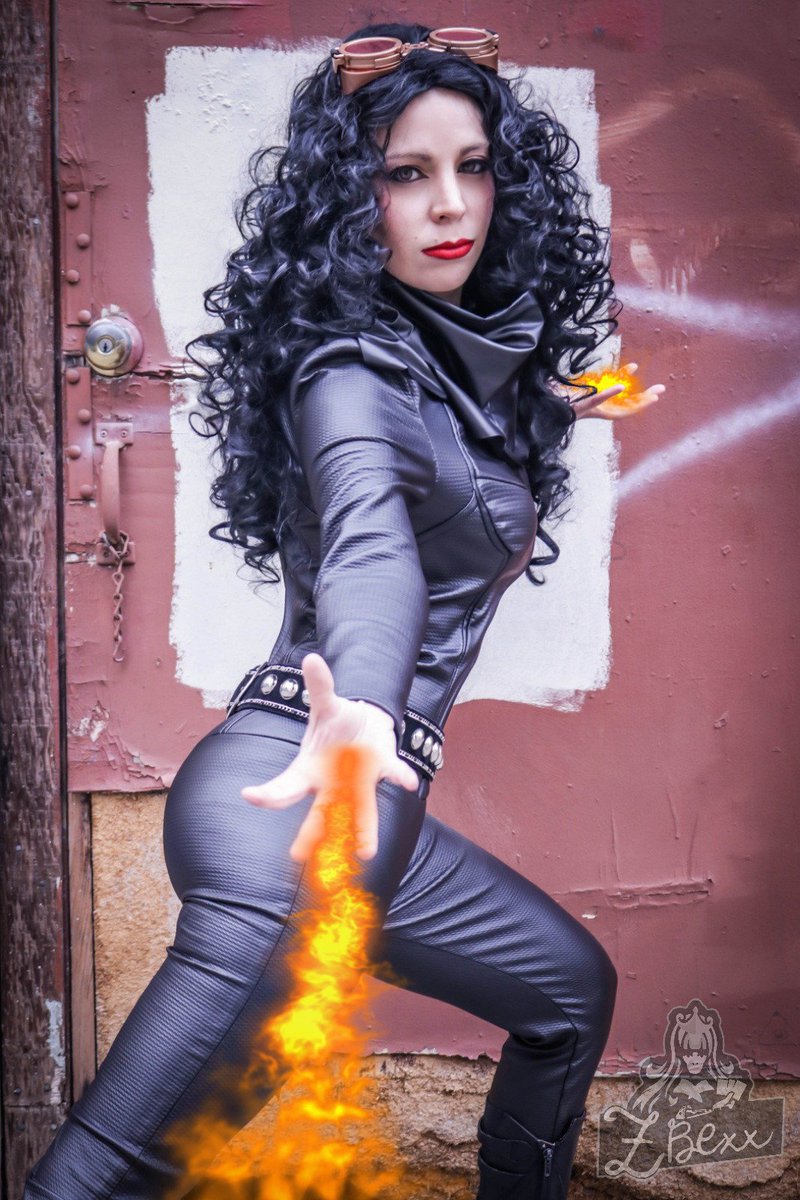 ZBexx's tweet photo. YOᑌ SᕼOᑌᒪD ᖴIGᕼT EᐯEᖇYTᕼIᑎG ᗯITᕼ ᖴIᖇE🔥
Jaya Ballard, Task Mage
📸Travis Duran https://t.co/MmrOnccbgZ
#mtg #magicthegathering #jayaballard #mtgcosplay #cosplay #mtgart
😍LOVE how this photo came out! Another shoot coming after the holidays...can you guess who?!!
👸🏼 https://t.co/NagbVT2ROJ