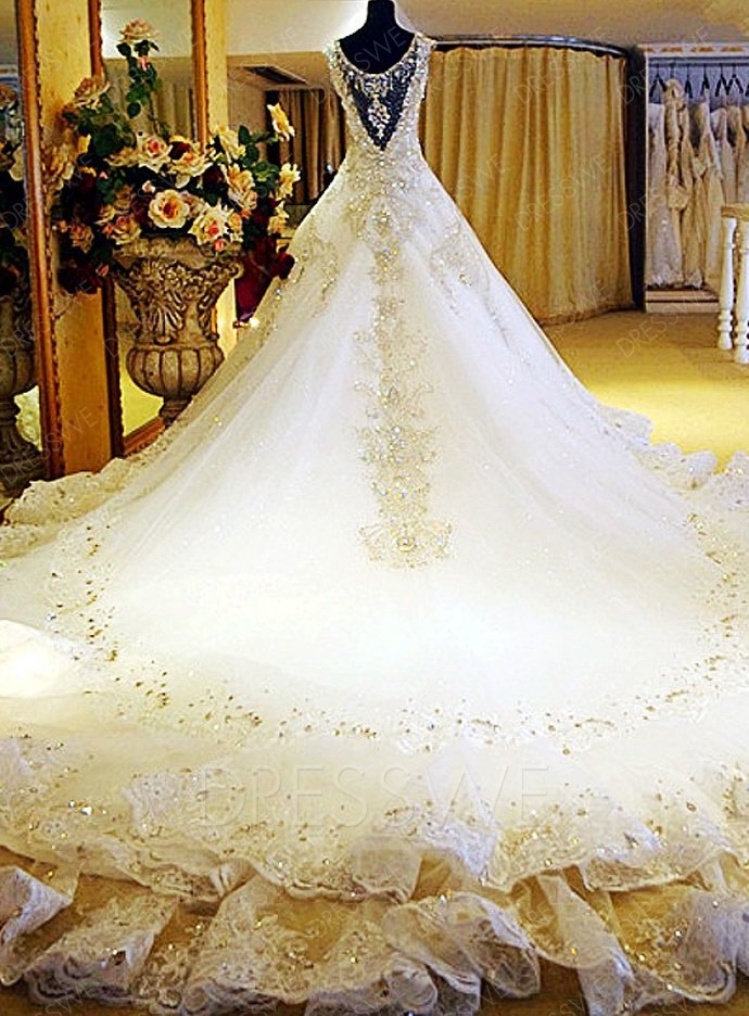 DressweReviews's tweet photo. Luxury A-line Floor-length Cathedral Train V-Neck Beading Wedding Dress🎨🎨
#dresswereviews #reviewsdresswe #weddingdress #bride 
🎷https://t.co/XqyiDEOZzH https://t.co/gywqCim0hB