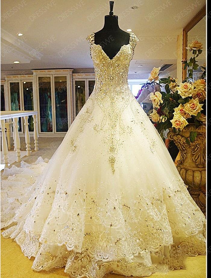 DressweReviews's tweet photo. Luxury A-line Floor-length Cathedral Train V-Neck Beading Wedding Dress🎨🎨
#dresswereviews #reviewsdresswe #weddingdress #bride 
🎷https://t.co/XqyiDEOZzH https://t.co/gywqCim0hB