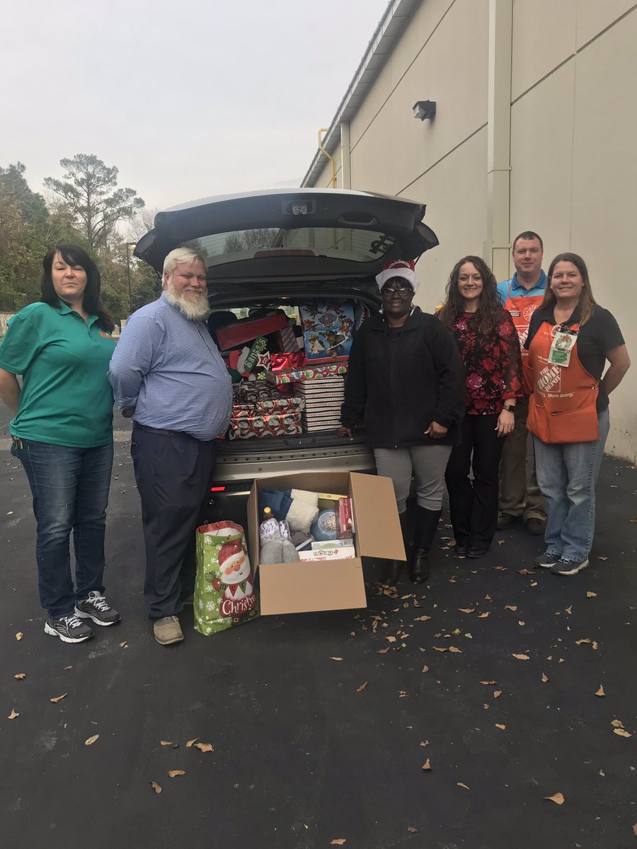 Columbus Home Depot tweet media
