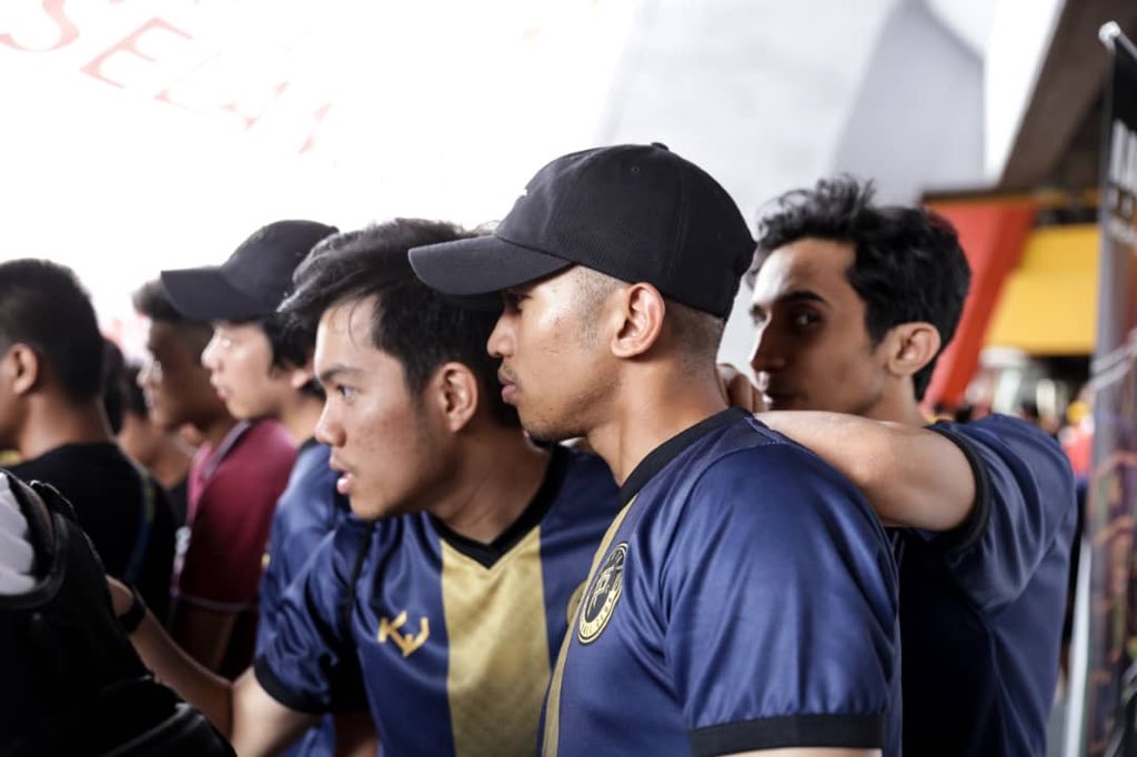 ProtapFC's tweet photo. Hari Bola Sepak Selangor! Terima kasih yang turun padang dan tolong. #HariBolaSepakSelangor #SCL2018 #CarvingCrewDesign https://t.co/Wehrva7PSj