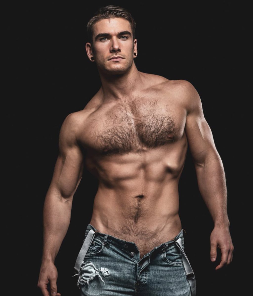 TrueLordOfEvil's tweet image. Becoming younger.