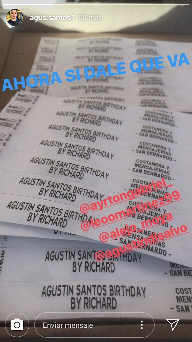 pablomdj1's tweet photo. Vamos despidiendo el año #byrichard cumple @Agussantos123 mujeres gratis cerveza ,fernet ,tragos ..hombres consultar a @AyrtonKerdocas @AlejoMoya3 @Matu98MDA @leonel_madu @MatuMDA https://t.co/wKS0CLZY3R