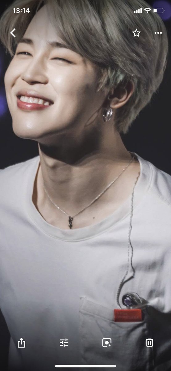 Riepanda ジミンも鎖骨にホクロあるんや ジンくんとお揃い Bts Jimin Bts Twt Riepanda ジミンも鎖骨にホクロあるんや ジンくんとお揃い Bts Jimin Bts Twt