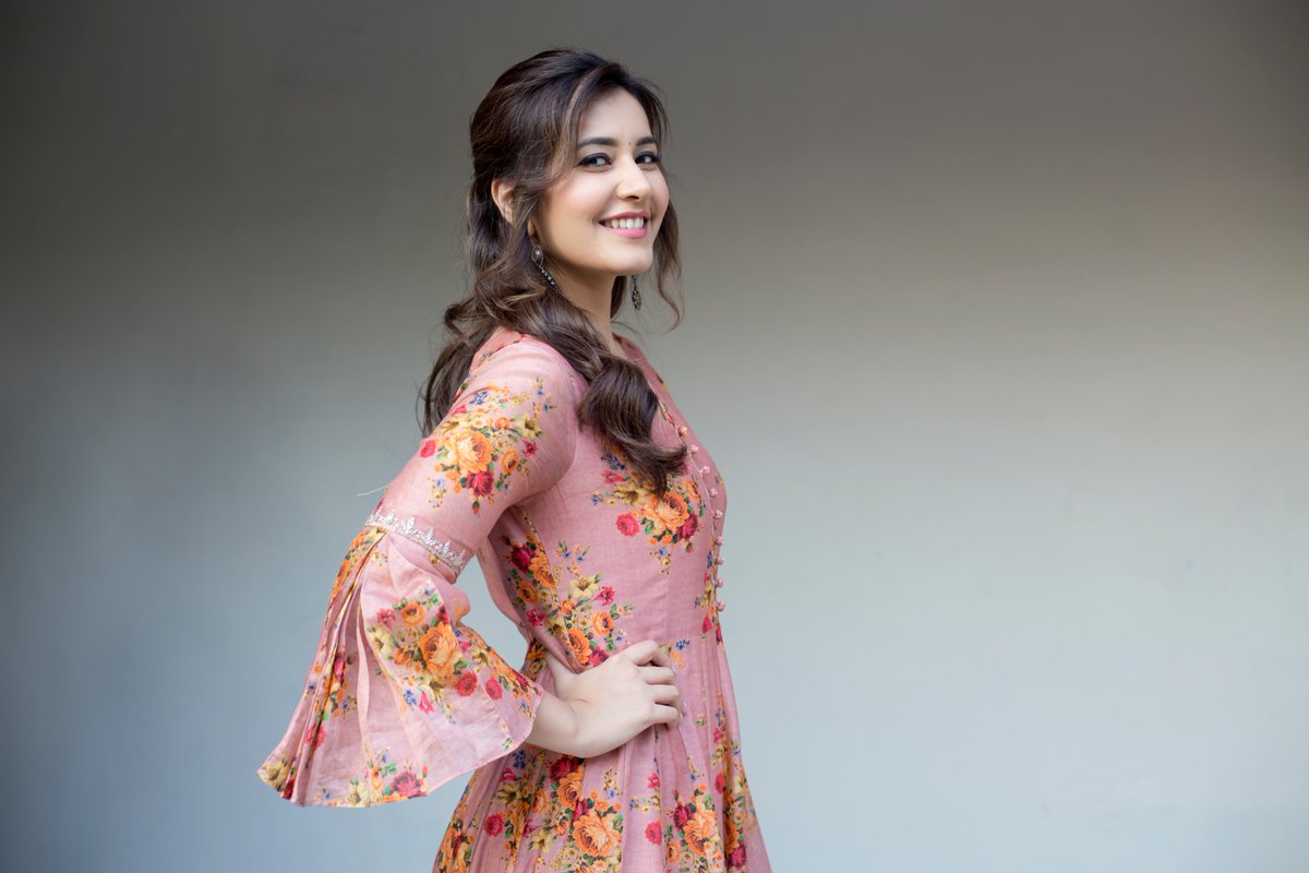 
Raashi Khanna happy with the HIT
