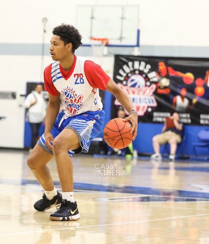 One of my favorite guards from this spring &amp; summer 💪🏽 Daishen Nix <a href="/djfromveg/">daishen nix</a> Trinity (NV) ⛹🏽‍♂️💨QUICK athletic 6’5” guard! VERY hard to stop him from getting to the basket w/ the majority of his 24 points <a href="/TarkClassic/">Tarkanian Classic</a> = dunks+layups 🚀 #tarkclassic <a href="/trigonis30/">Dinos Trigonis</a> @SimplyFunBball