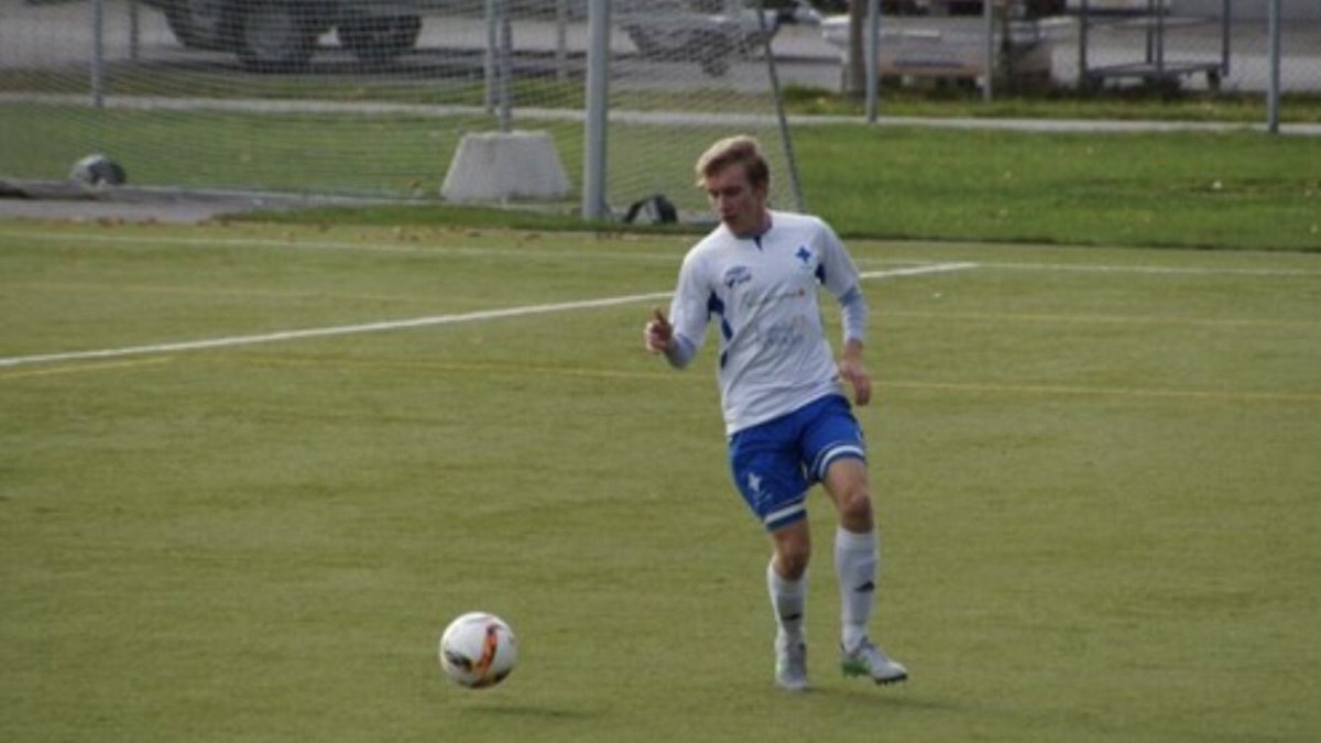 ifkkumla's tweet photo. Robin Lindbom @Robinlindboom förlänger! ⚪️🔵
https://t.co/kELKnFUnm4 https://t.co/AcAmAcgYSc