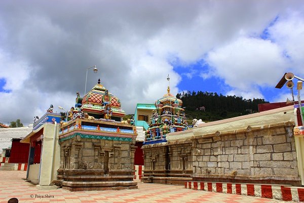 1/3The Kuzhanthai Velappar temple is one of the main attractions of the lovely Poombarai village in Kodai. Its a very old temple and attracts a lot of devotees.Idol is made of a mix of navapashanam (9 poisons) and created by Bogar. Deity is in child form and henc named kuzhanthai