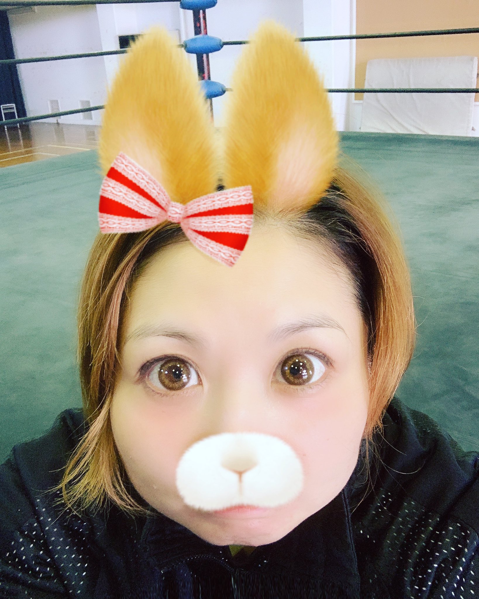 桜花由美 Yumi Ohka 昨日はちゃんすにご来店の皆様ありがとうございました 楽しかったなぁ 蟻 が1000匹です笑笑 次の歌舞伎町女子プロレスバーちゃんす当番は26日です 年内最後になるかな お待ちしてます Snowで写真撮るとスッピンでも見れる