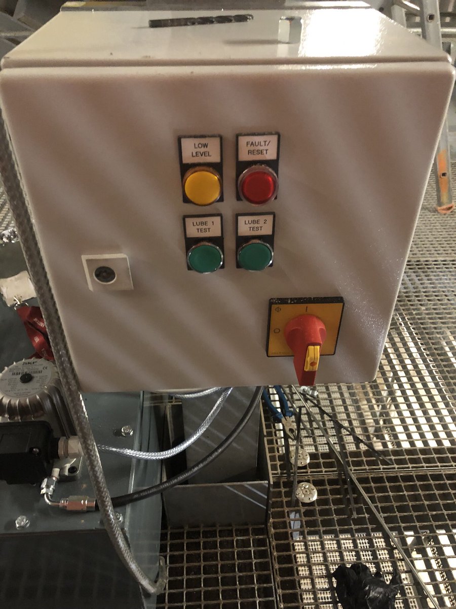 78Engineering's tweet image. 78 Engineering successful installation of a SKF Lubrication system for a large conveyor chain. info@78engineering.co.uk