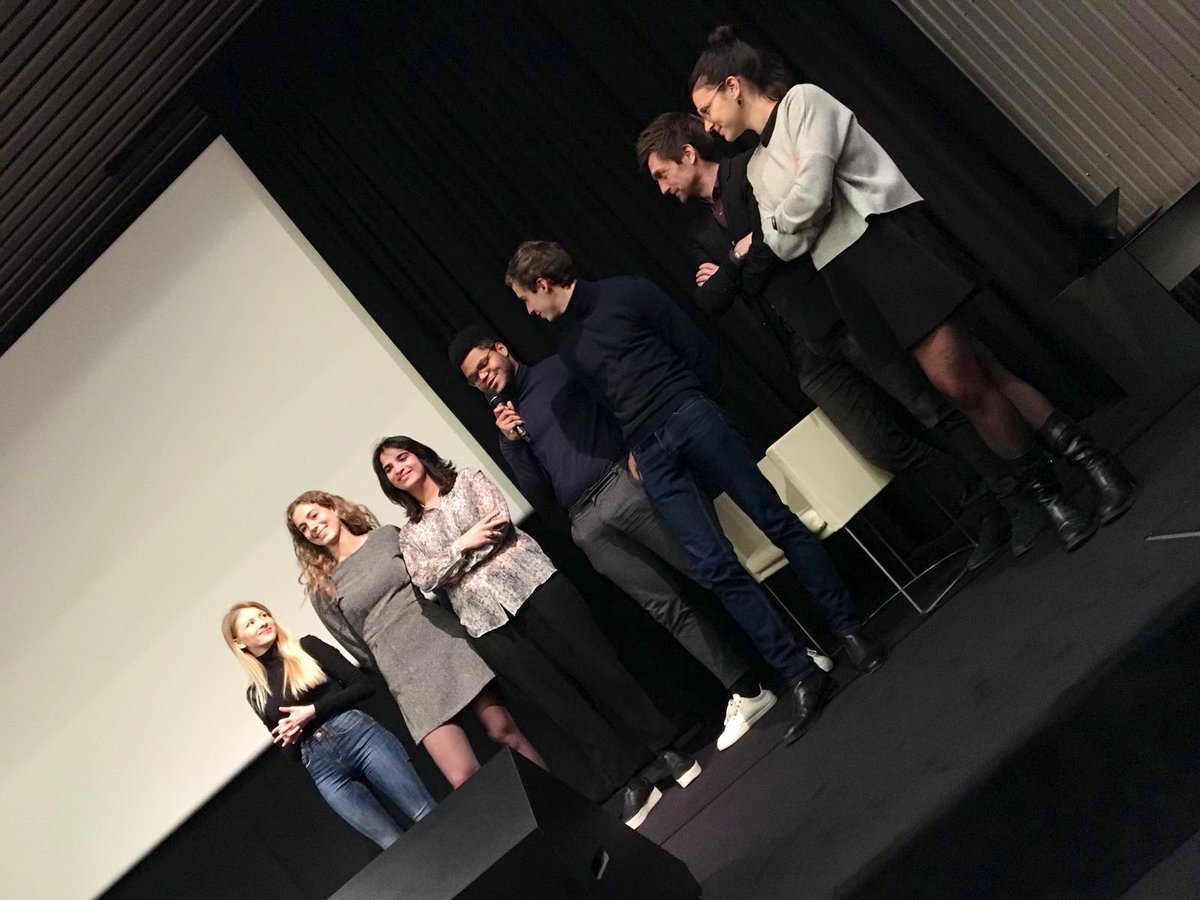 HavasPlay_FR's tweet photo. #HSEAcademy : Saison 5 ! 🎓

Félicitations aux 2 équipes de stagiaires et alternants qui ont travaillé sur un proac’ pour l’@UNICEF_france ! 🙌

Et bravo tout particulier à la team « D3MN » de Daniel, Maxime, Marine, Mathilde et Nina qui remporte cette 5e édition 👏👏👏 https://t.co/4bTq2deVR5