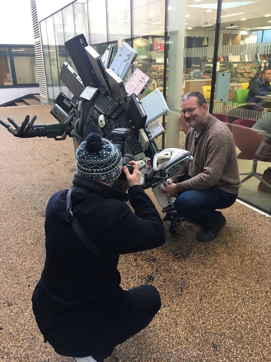 Meet #Steggie - a sculpture created by local #Southend artist Dave Taylor a few years ago to highlight the challenges of electrical &amp; plastic waste. As part of his journey he is now being displayed outside the Civic Centre Courtyard Cafe. southend.gov.uk/info/200382/ke…
