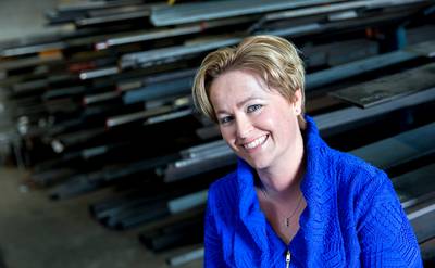 Danny Hollestelle (43) uit Goes wordt nieuwe kamerheer van koning Willem-Alexander dlvr.it/Qv1LJX