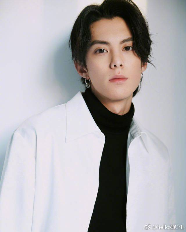 F4Aesthetic's tweet photo. Happy Birthday Dylan Wang!🎉
#DylanWang  #DylanWang20thBirthday 
#DylanWang1220HBD https://t.co/DS14U7jupT