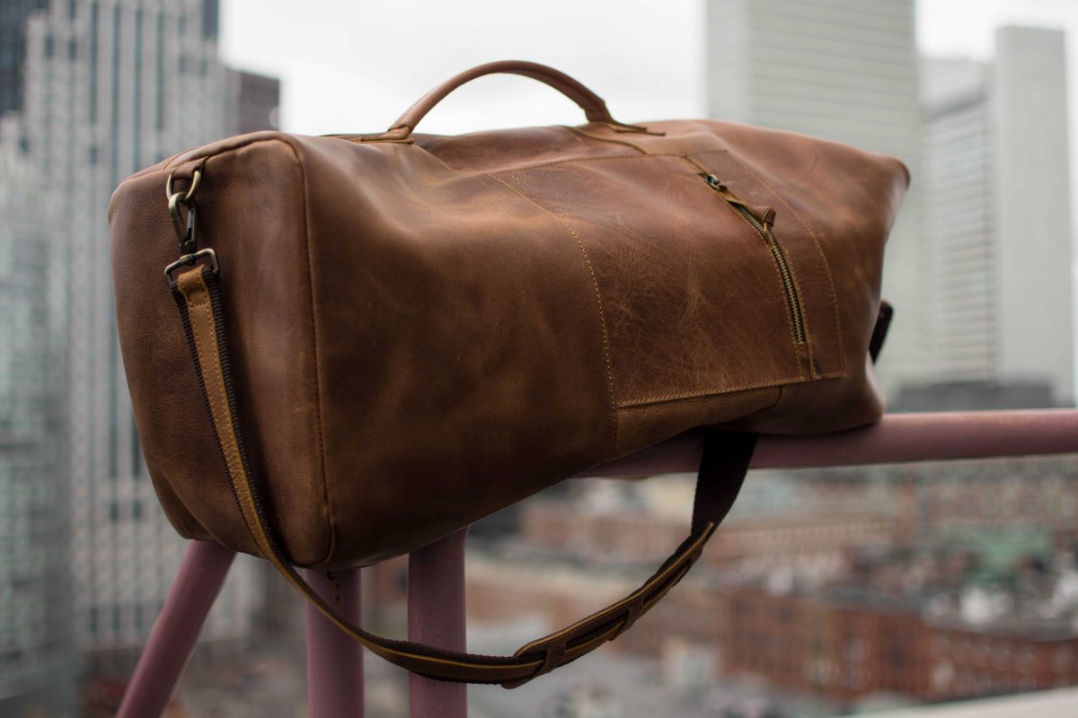 HighOnLeather's tweet photo. Leather Military Duffel Bag

https://t.co/wBHDTwGBte

#travellingbag #wanderer #travelgram #instatravel #travelling #traveldaily #worldtra https://t.co/ZiiHWFZbuF