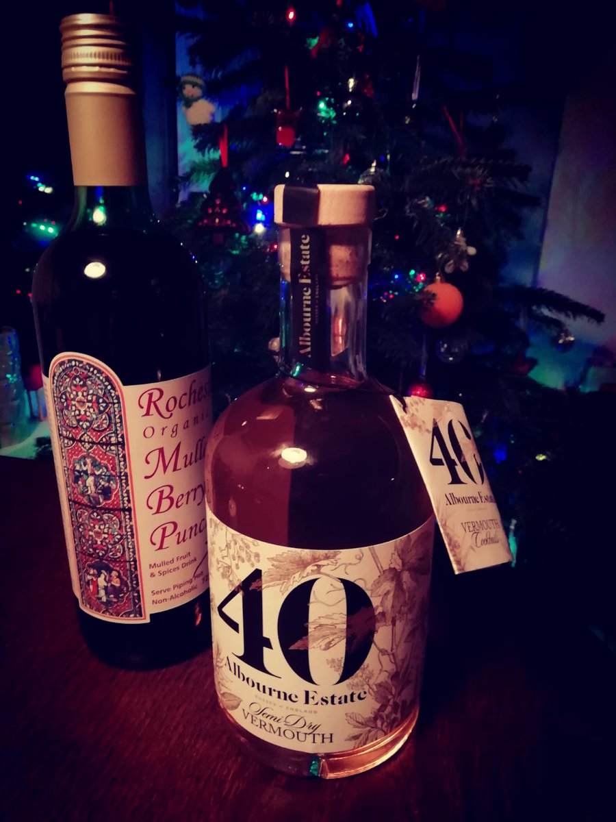 Albourneestate's tweet photo. No. 35 of our #40ways to enjoy 40 Vermouth campaign comes from Charlotte Harding, features writer @etcmag_south Charlotte used two parts Rochester Organic Mulled Berry Punch, a non-alcoholic version of mulled wine, and one part 40 Vermouth to add a twist of spice. #Christmas https://t.co/J2Kiery65v