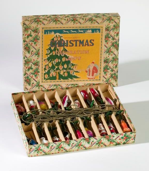 Set of Christmas lights with original box and receipt, 1933, from the Science Museum Group collection.