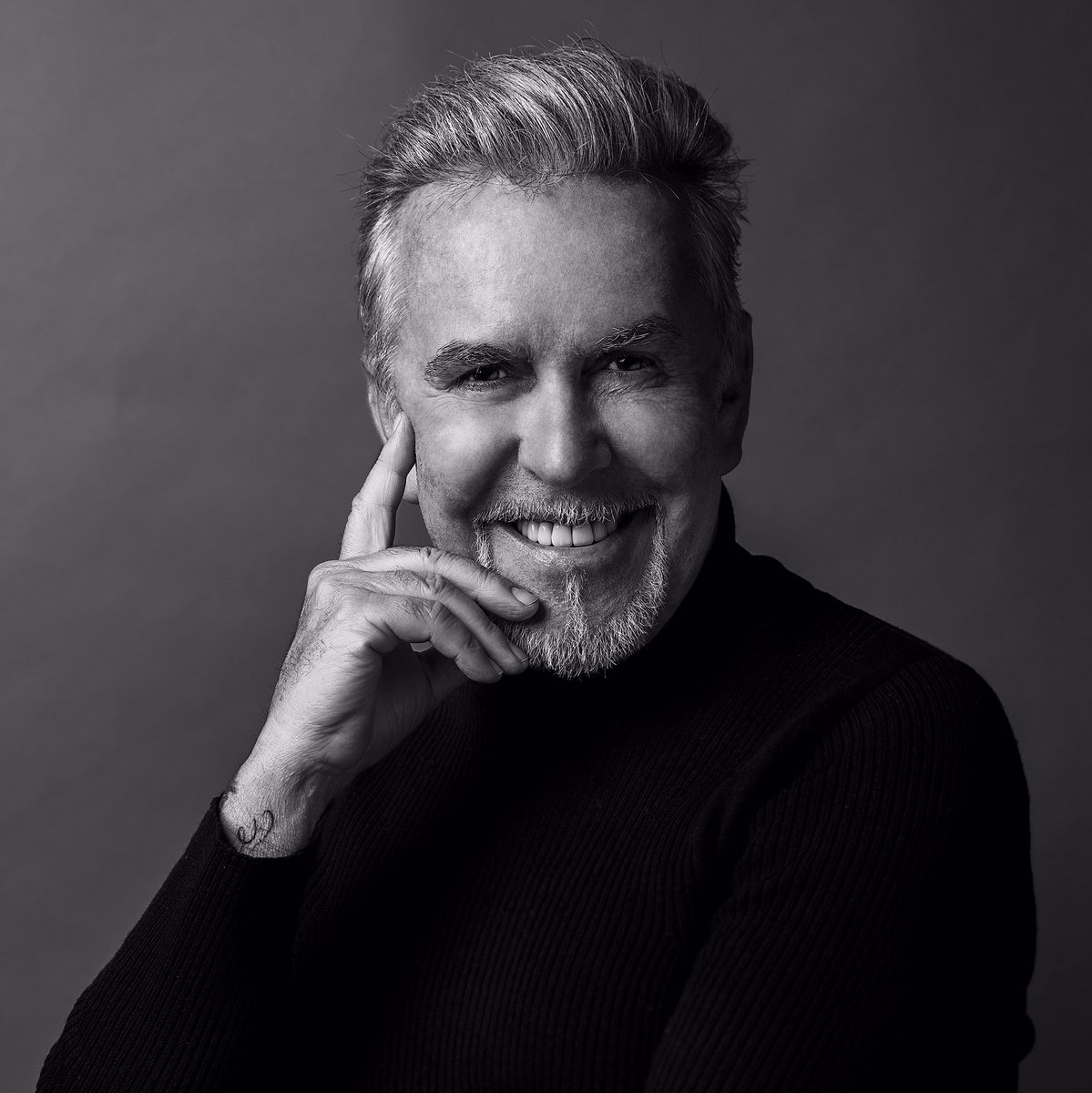 PACO DI CANTO on Twitter: "My portrait for ALVIERO MARTINI… "