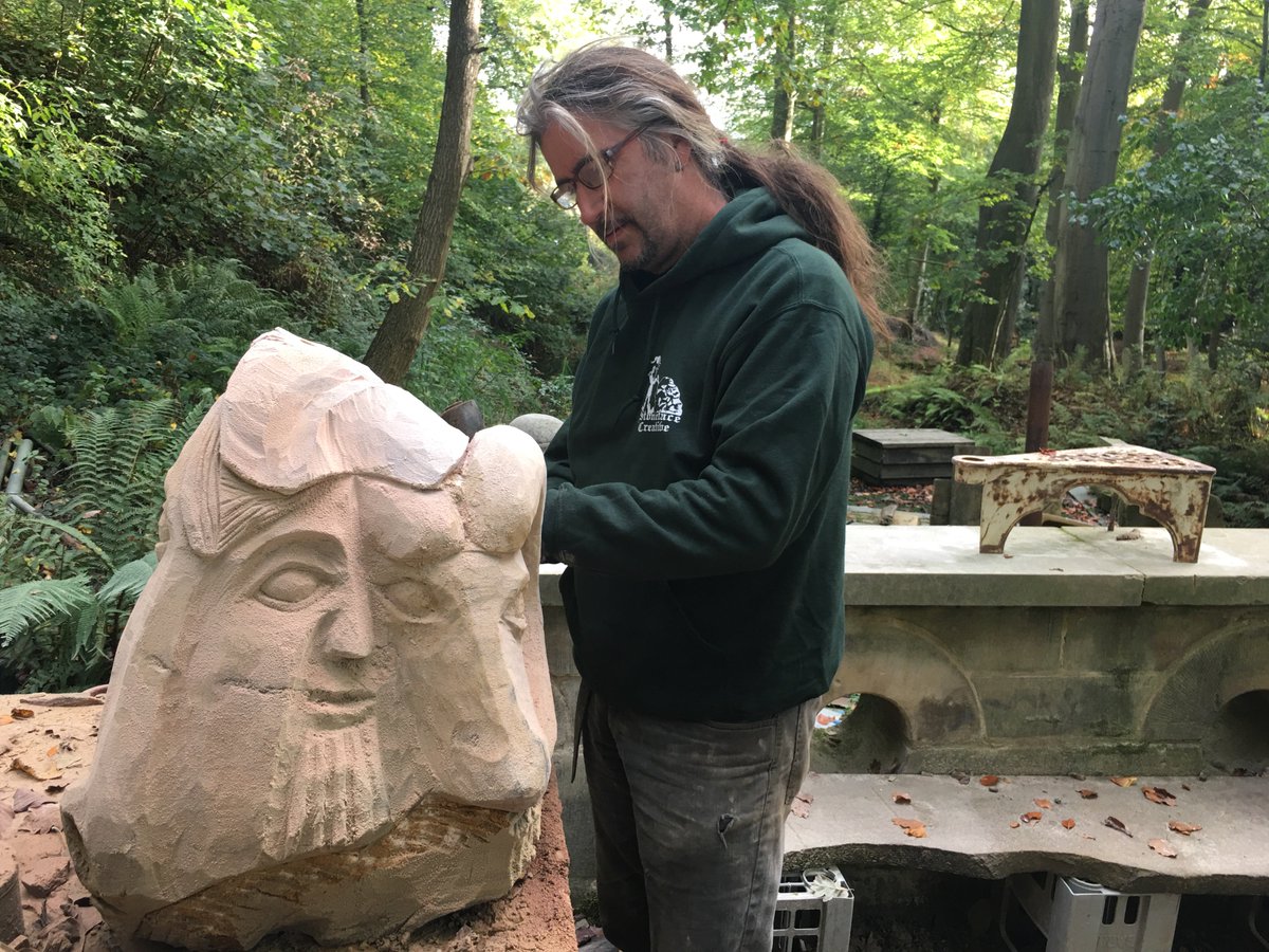 With the cooler nights here why not come take a look at our super warm outdoor hoodies ow.ly/u3OI30iKBAQ  #sheffieldbizhour #eshopsuk #uksopro #londonislovinit #handmade #HandmadeHour #artwork #artistsontwitter  #SheffieldHour #sheffieldissuper #theoutdoorcity #shopindie