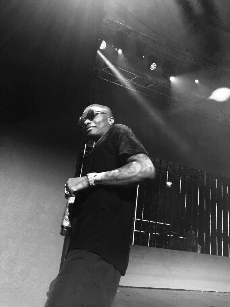 LanreShonubi's tweet photo. Last Night was for Star Boy @wizkidayo !!!! #DecemberConcerts https://t.co/TvBDqj6LOp