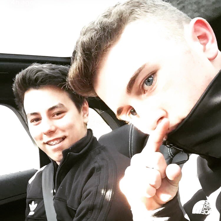 Happy 18th boy, have a good day and I’ll see you tonight 🍺xx <a href="/drewross_/">Drew Ross</a>