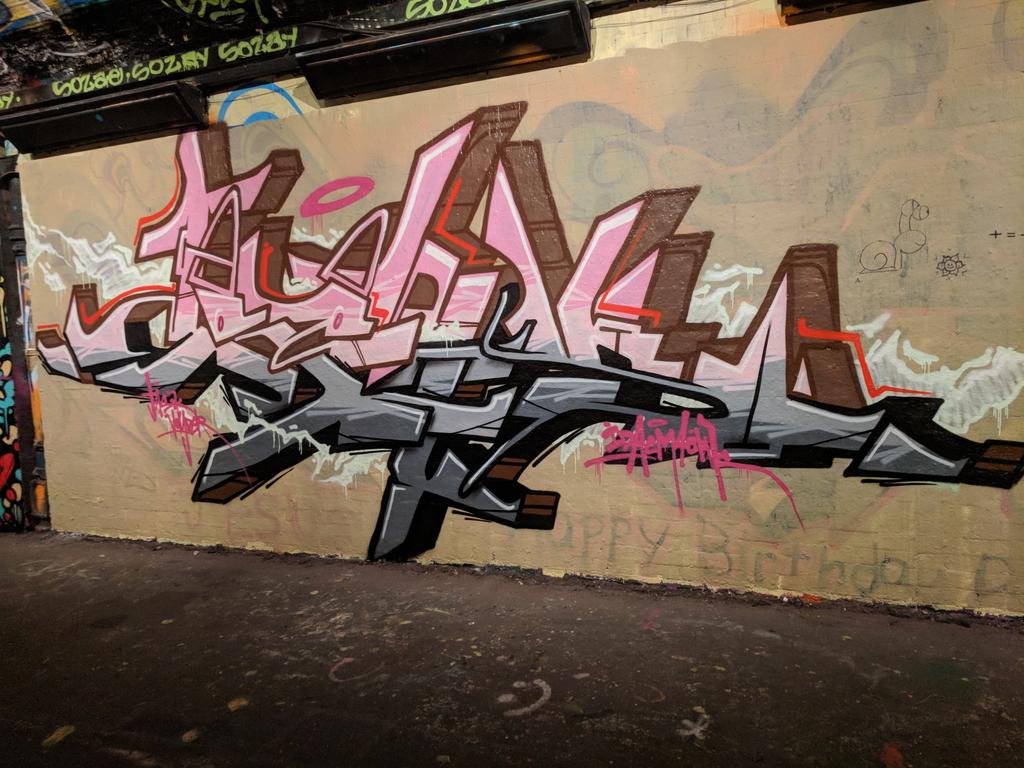 #graffiti #London #leakestreet