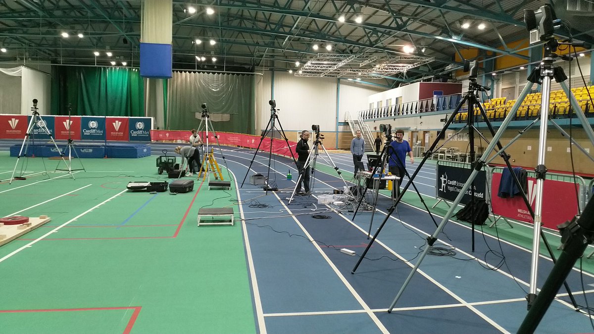 Aki_Salo's tweet image. Busy setting up 15 @qualisysab cameras, 5 Kistler force plates &amp;amp; 16 @delsysinc EMG sensors @CMetSport @CardiffMetCSSHS for #MSKmodelling data collection