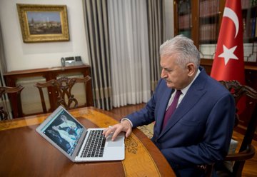 Resmi Twitter'da görüntüle