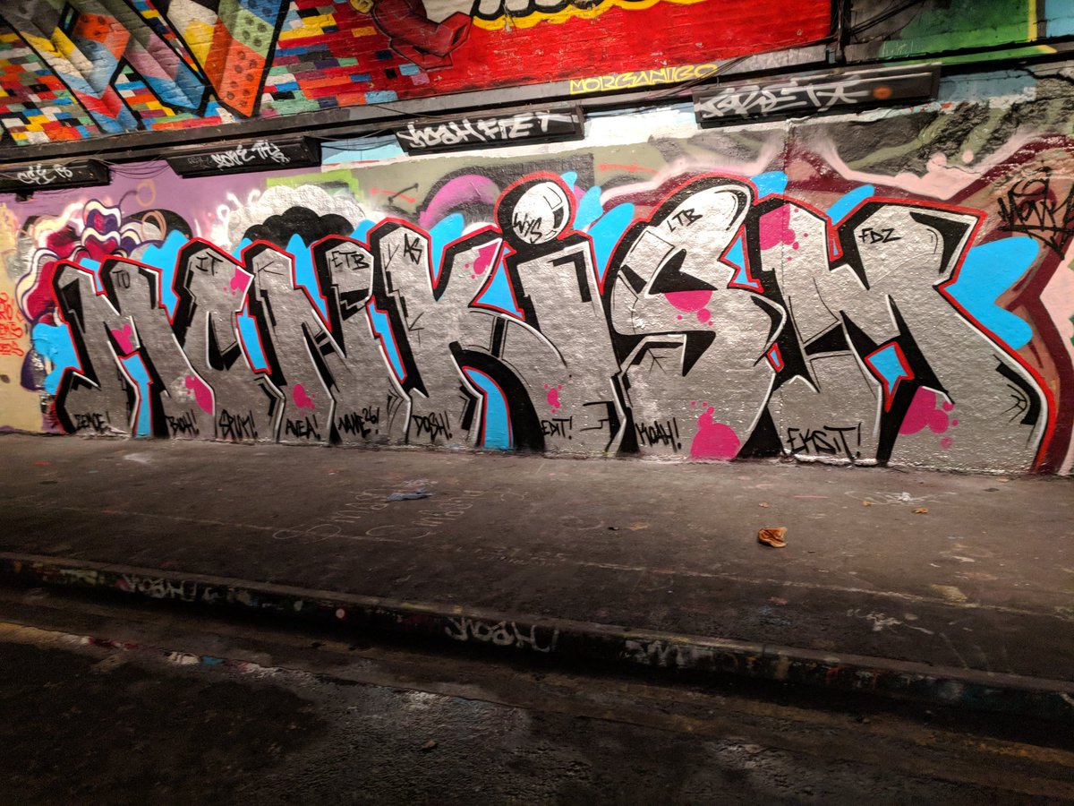 #graffiti #London #leakestreet