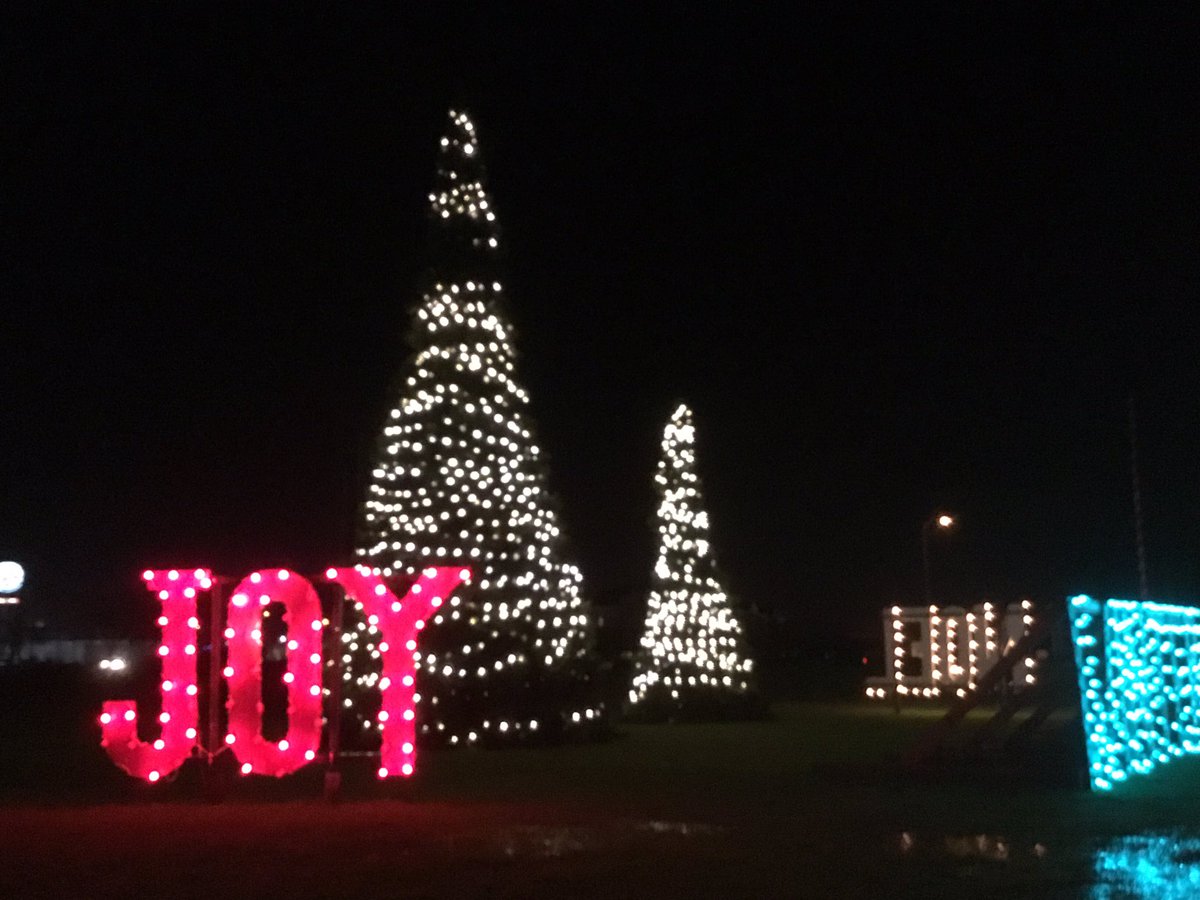 어김없이, 또 한해가 저물어 가네요
모든 트친 여러분 !  송구 영신 하시길 기원합니다
