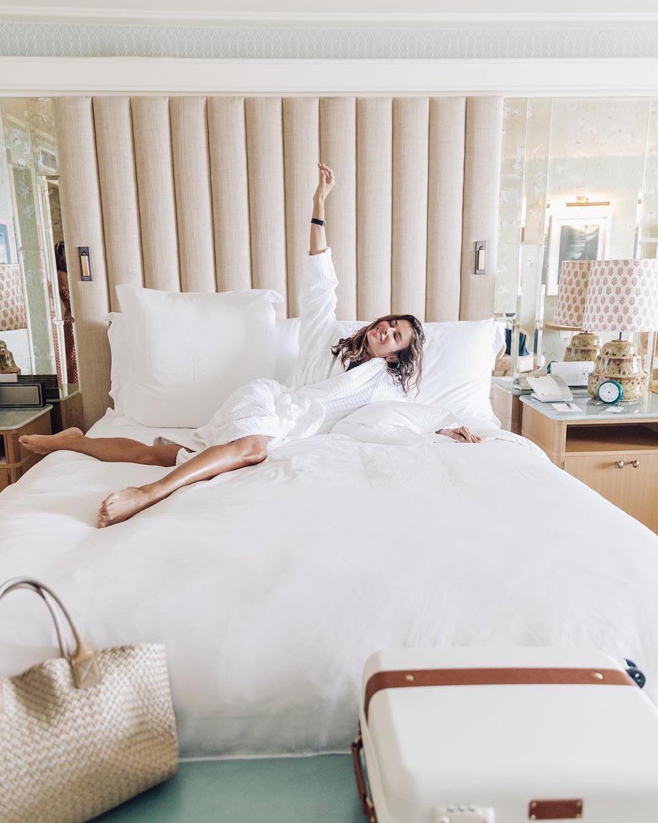 FSPalmBeach's tweet photo. The signature sentiment when you #wakeupwithFS. #fourseasons https://t.co/Pd6YGFcC4Y