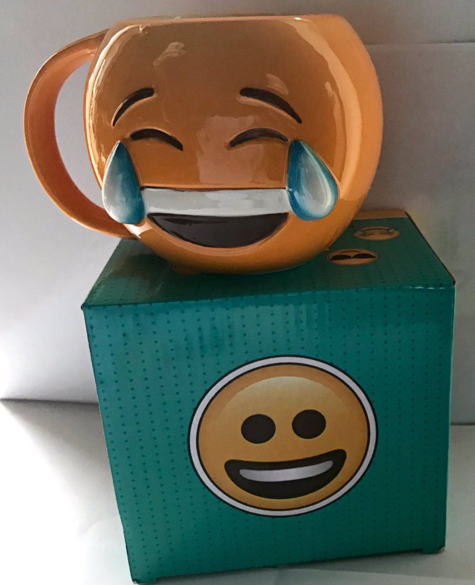 TekstAtelier_'s tweet photo. Dank Fresh Lemon voor de attentie & de gloedvolle samenwerking. Op naar 2019! #coffeewithasmile @NicoleRoubos https://t.co/vv2JaH6EsI