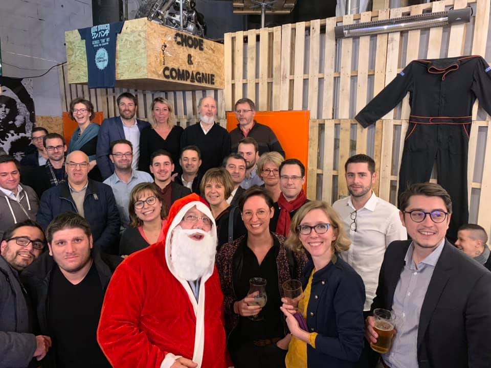 CarbaoFrance's tweet photo. Hier soir, le club #CARBAO #Angers s'est réuni en #AfterWork de Noël... et c'était super sympa ! ^^ https://t.co/Cx42ehrGe5