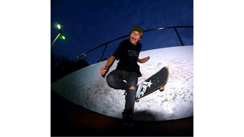 dickiesjp's tweet photo. 【LIVE THE MOMENT】
KENTO YOSHIOKA
https://t.co/gCsDGGdJGd
#kentoyoshioka #kento #yoshioka #吉岡賢人 #吉岡 #賢人 #skater #スケーター #若手ライダー #バトルクライマー #愛媛 #東京 #uniful #オールド #ニュートリック #livethemoment #dickies #ディッキーズ https://t.co/4IixRU72Fw