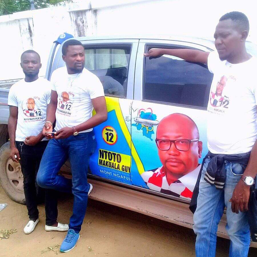 guyntoto's tweet photo. #JournaldeCampagne à Mont Ngafula Commune, Mont Ngafula Sans-fil, Quartier Sebo 2.
Au plus près de la population 
#GuyNtotoNuméro12 à Mont Ngafula 
@MamyKanku 87 à Lukunga 
#RDCvote 
#ERS13 https://t.co/y1GgiXxWA4