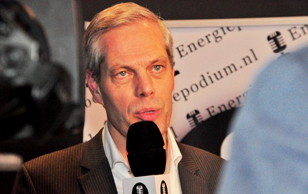 Energiepodium's tweet photo. Interview Peter Vermaat, CEO van @EnexisGroep  #Klimaatakkoord is hele opgave maar het gaat ons lukken "Er gaan heel veel dingen op de burger afkomen. Zie meer https://t.co/U1kGGtgHPw https://t.co/vlunBpTSx4
