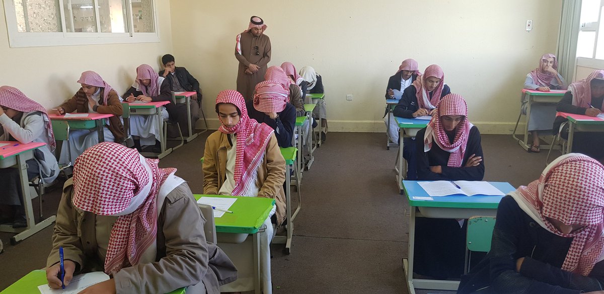 ثانوية بلعلاء للبنين (@balaala_2030) on Twitter photo سعدنا صباح اليوم الخميس الموافق ١٤٤٠/٤/١٣ بزيارة الأستاذ / مقبول غرم الله ، المشرف التربوي بمكتب تعليم الوسط ، وكانت الزيارة للإطمئنان على عمل سير الإختبارات ، والقيام بجولة على قاعات اختبارات الطلاب بصحبة قائد المدرسة . <a href="/balaala_2030/">ثانوية بلعلاء للبنين</a> @lll2lll2002 <a href="/drAHzhrani/">د.عبدالخالق حنش الزهراني</a> <a href="/bahaedu/">تعليم الباحة</a> <a href="/Ailsagoo/">علي بن عبدالله صنـقور</a> سعدنا صباح اليوم الخميس الموافق ١٤٤٠/٤/١٣ بزيارة الأستاذ / مقبول غرم الله ، المشرف التربوي بمكتب تعليم الوسط ، وكانت الزيارة للإطمئنان على عمل سير الإختبارات ، والقيام بجولة على قاعات اختبارات الطلاب بصحبة قائد المدرسة . <a href="/balaala_2030/">ثانوية بلعلاء للبنين</a> @lll2lll2002 <a href="/drAHzhrani/">د.عبدالخالق حنش الزهراني</a> <a href="/bahaedu/">تعليم الباحة</a> <a href="/Ailsagoo/">علي بن عبدالله صنـقور</a>