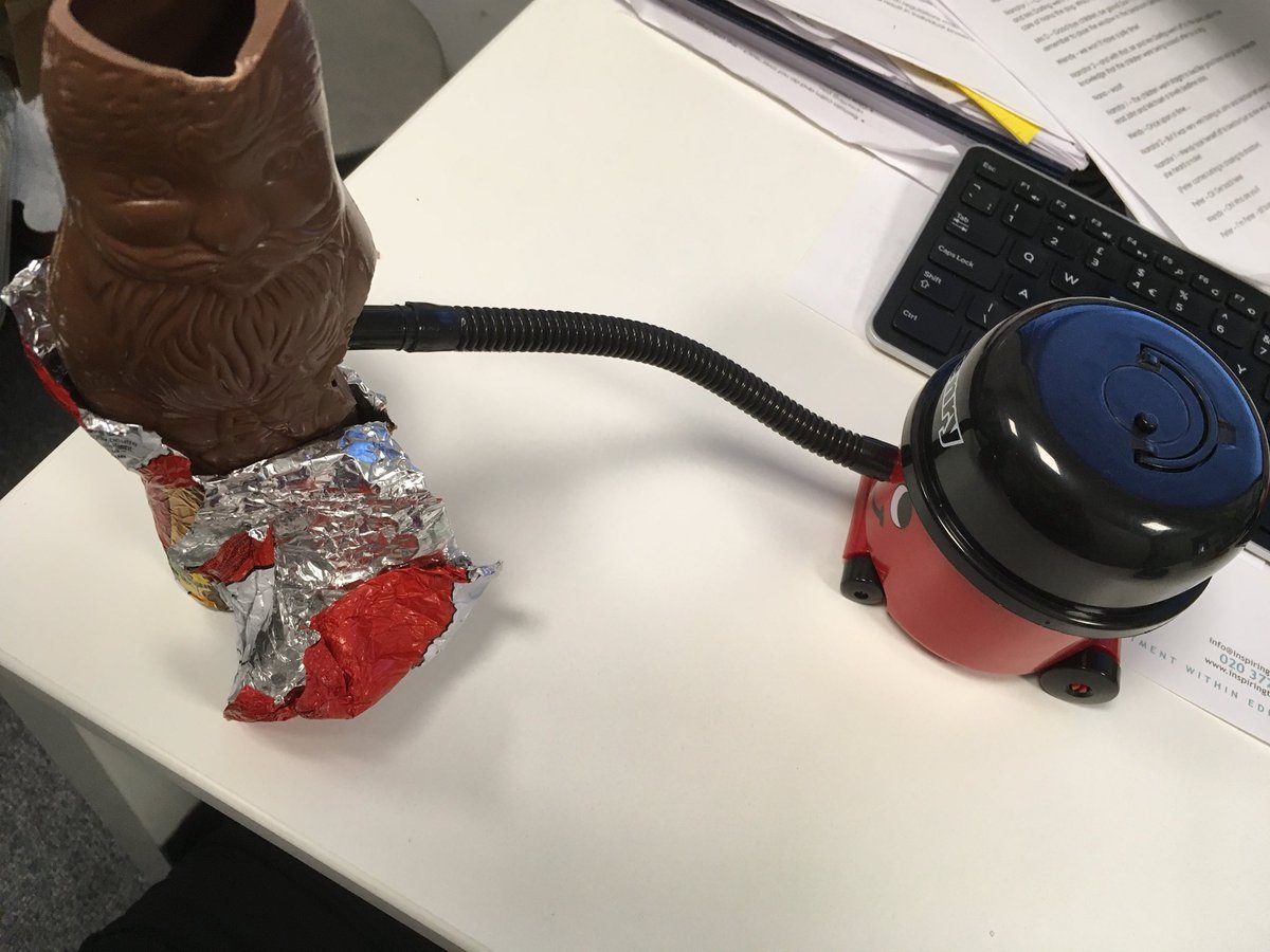 CarolAdmin's tweet photo. No Henry! Lol #christmas #santa #hoover #admin #desk #keyboard #workinghard #whatarewelike https://t.co/SZ3QGlEjB0