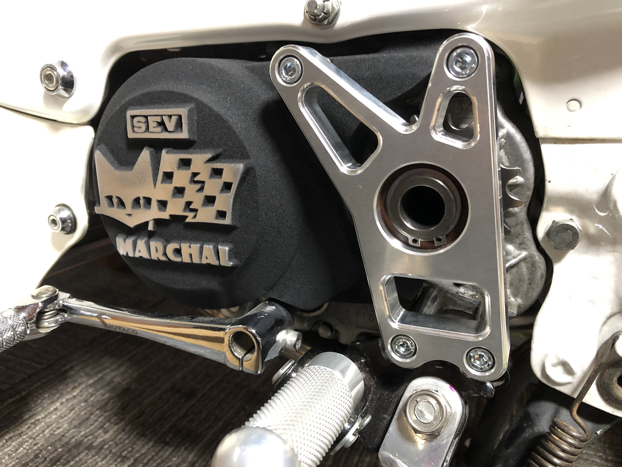 カウンターサポート？