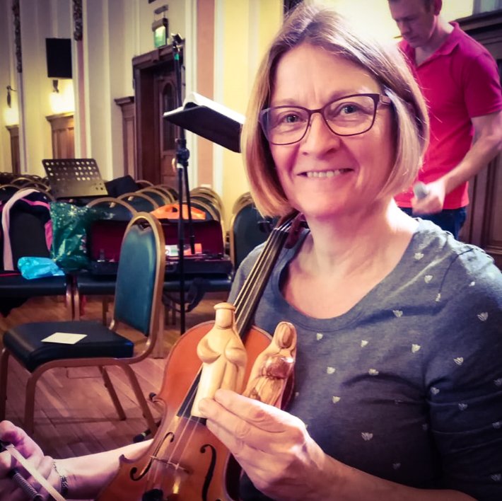 ccpp_pw's tweet photo. M&amp;J spent the weekend with the Stockport Symphony Orchestra and Ann ...Mary enjoyed the soothing sounds to reduce her back pain and Joseph had a go at banging a Kettle drum! They then spent a relaxing Tuesday with the lovely @mancmapper, putting their feet up. @DioManchester https://t.co/8HG80f521M